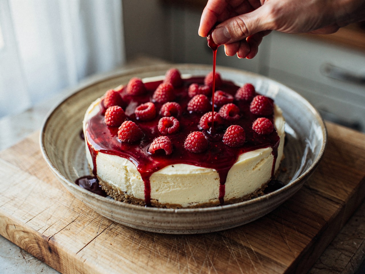 Delicious Raspberry Cheesecake Recipe