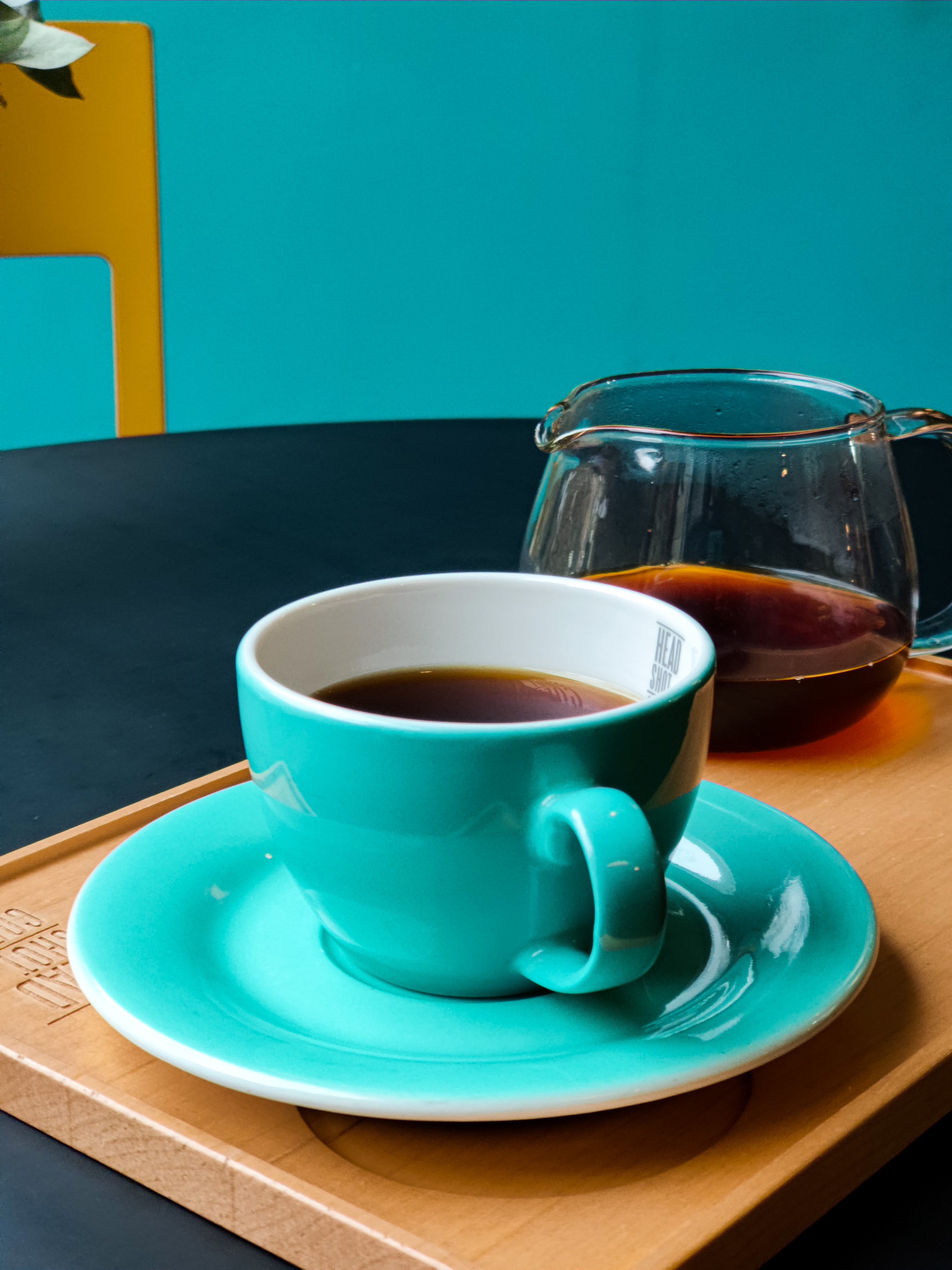 Taza azul de café