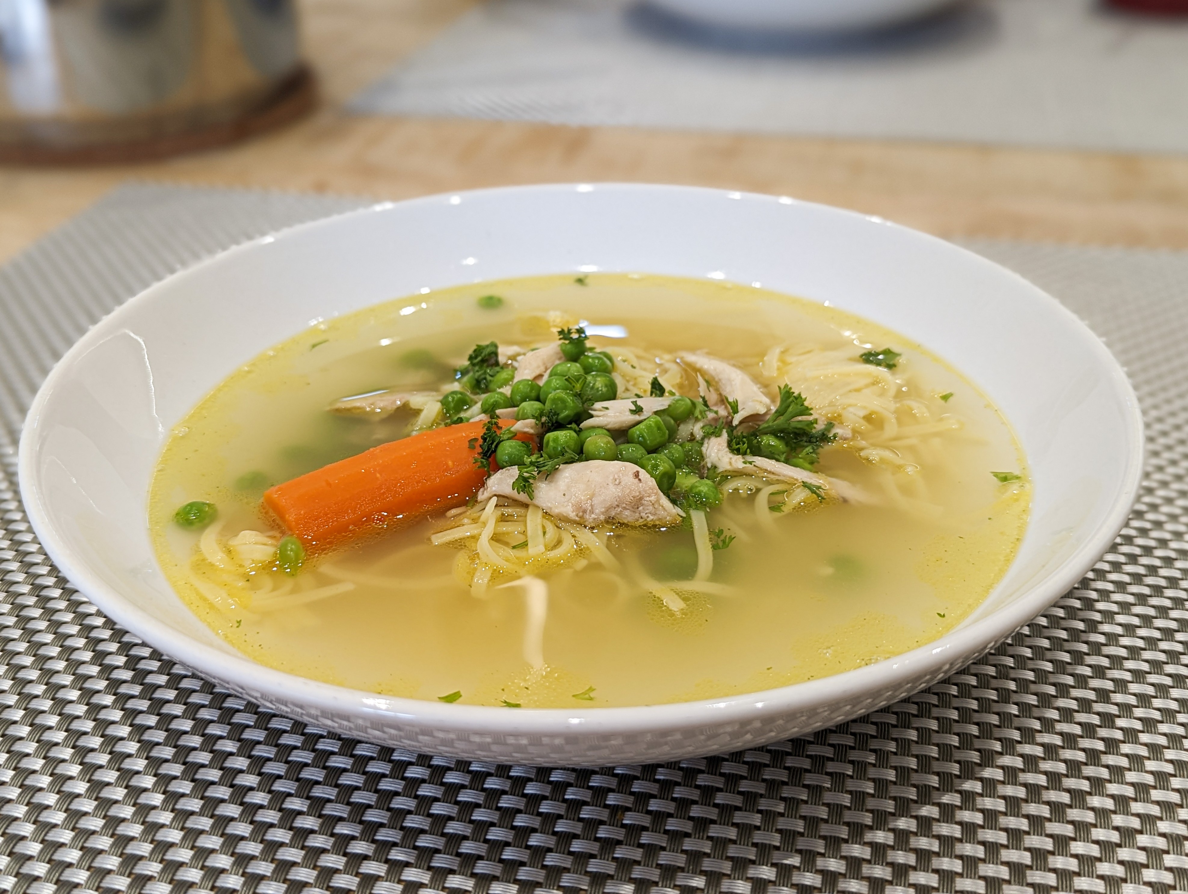 Caldo de galinha com legumes