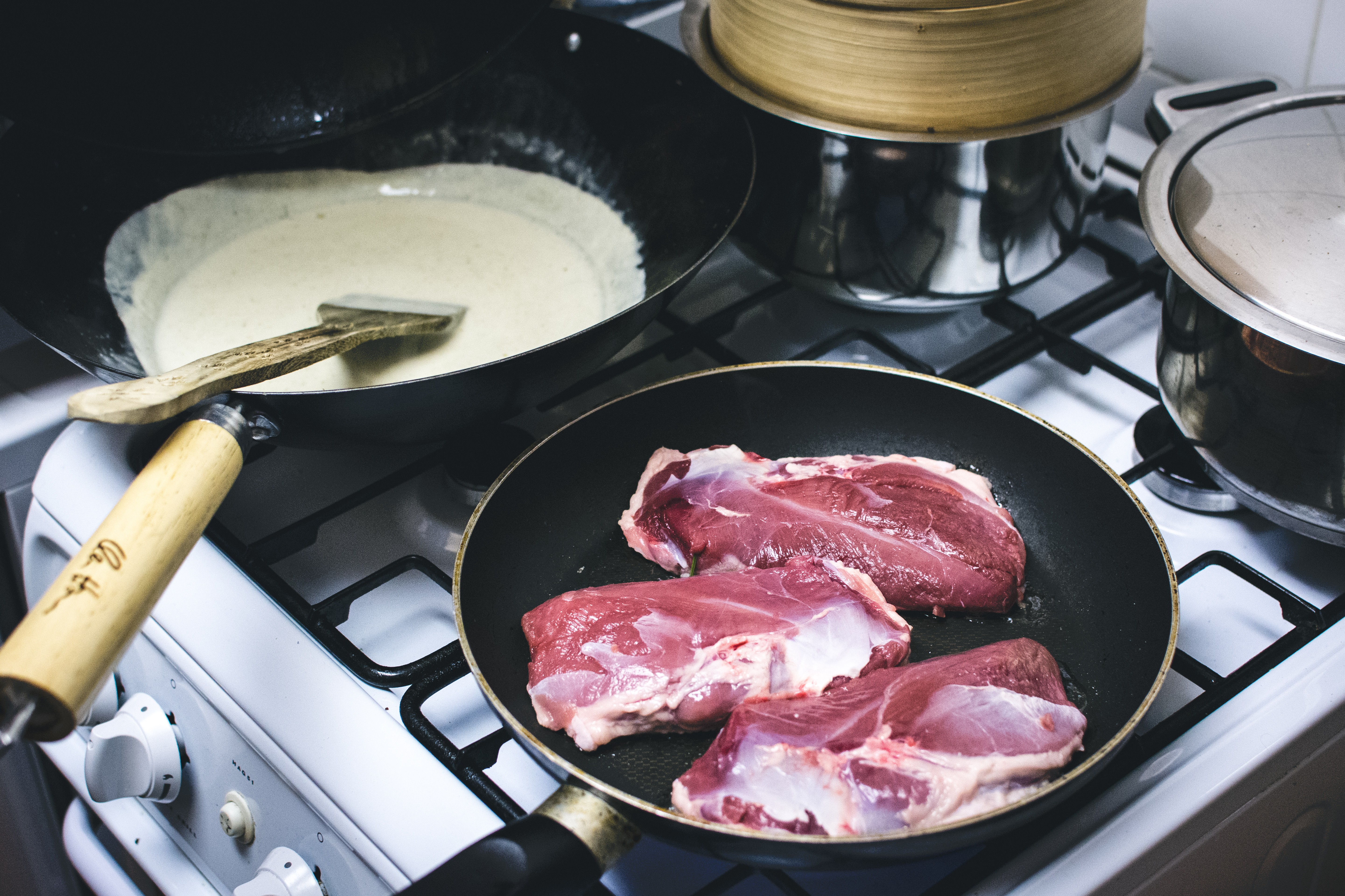 中火煎鸭胸肉