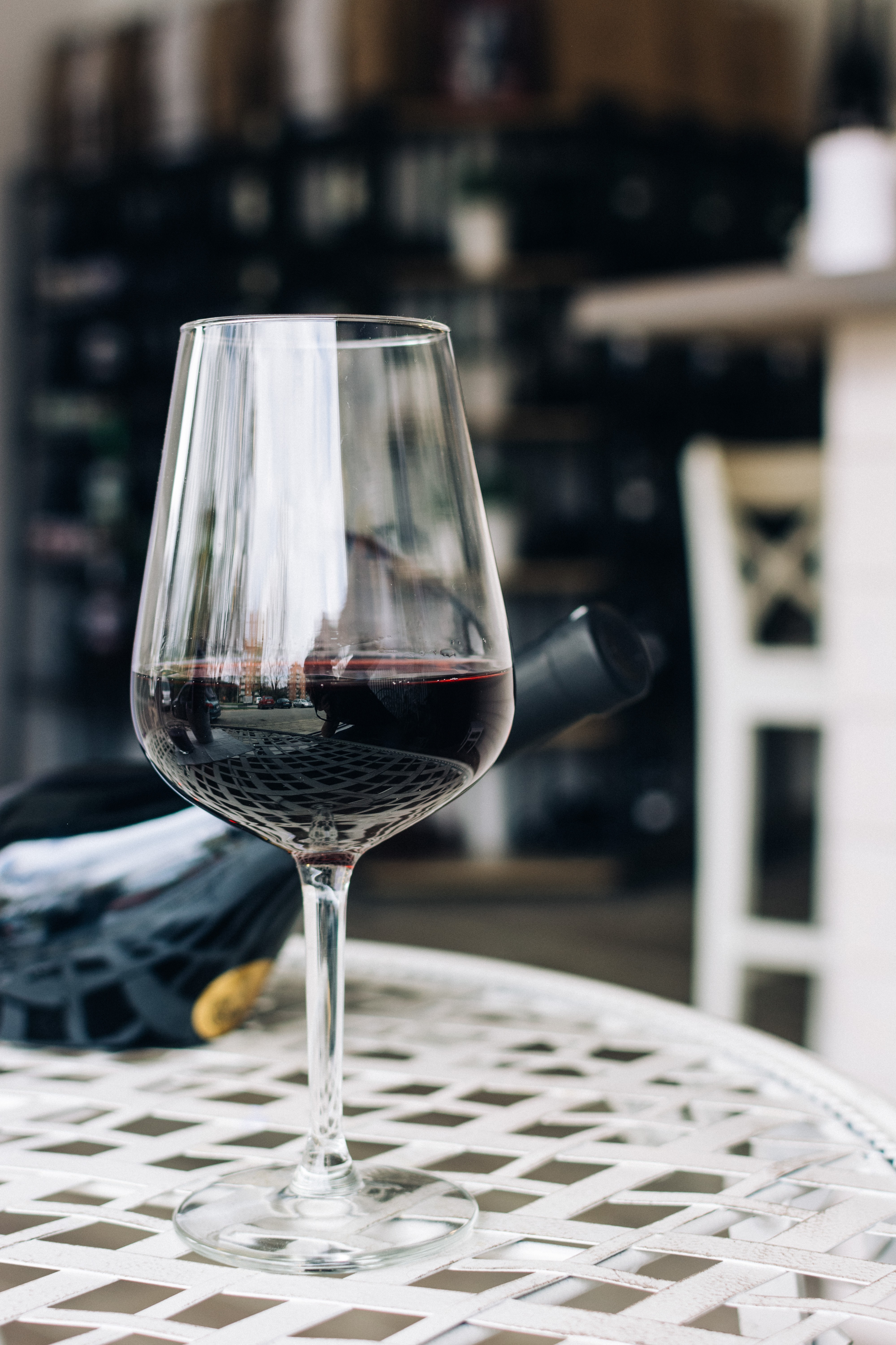 Copa de vino tinto oscuro