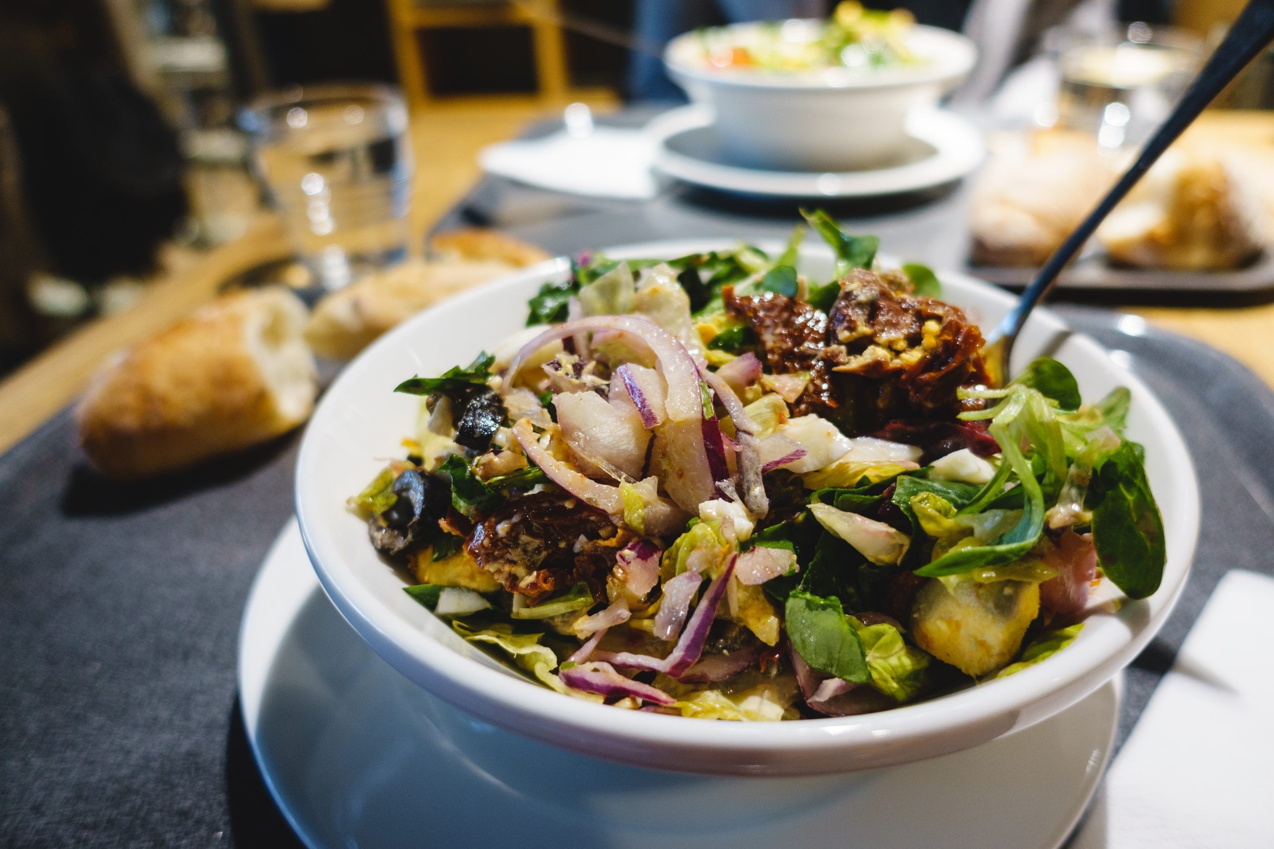 Salada em um bar de saladas