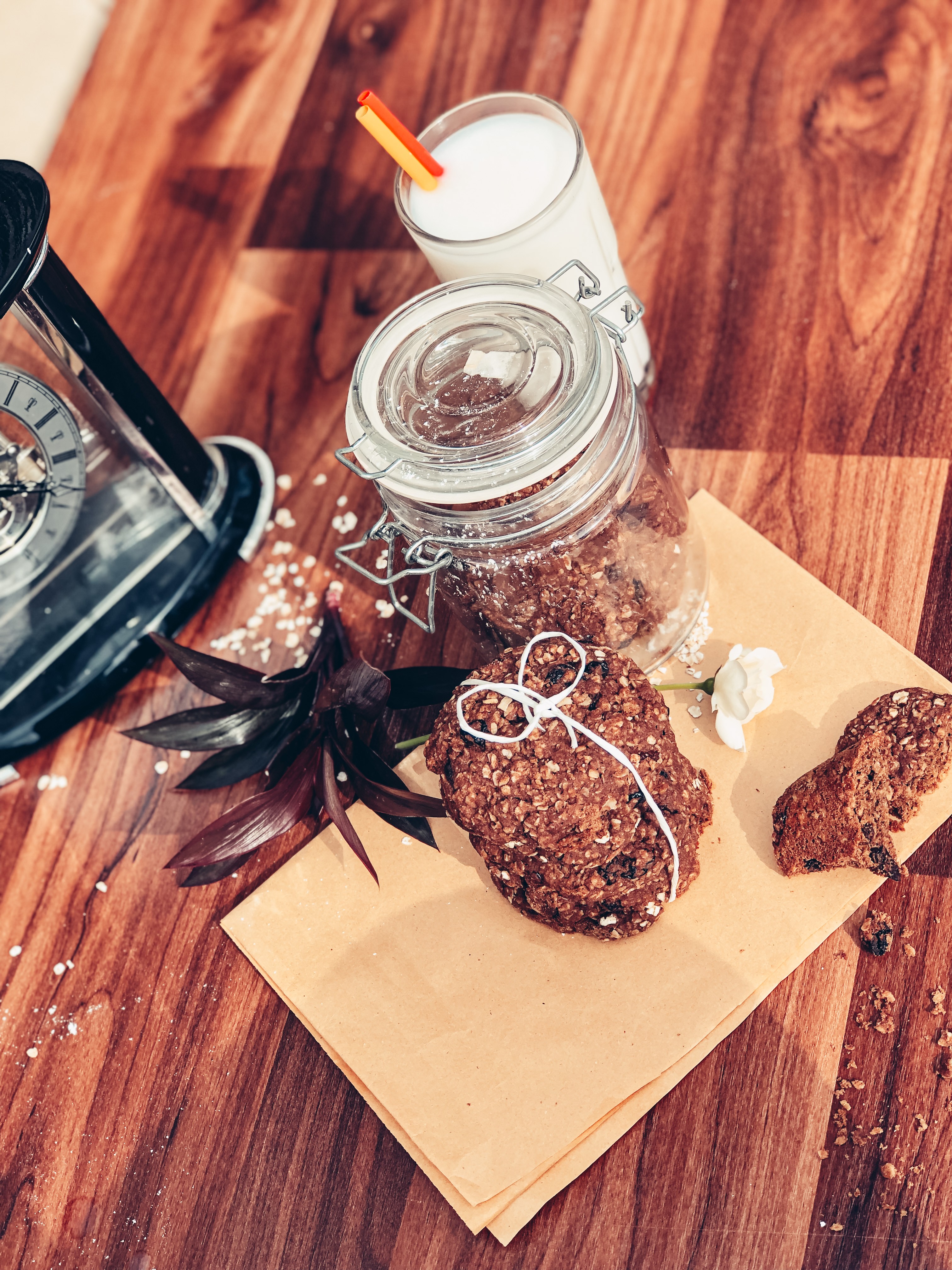 Chocolate cookies with milk