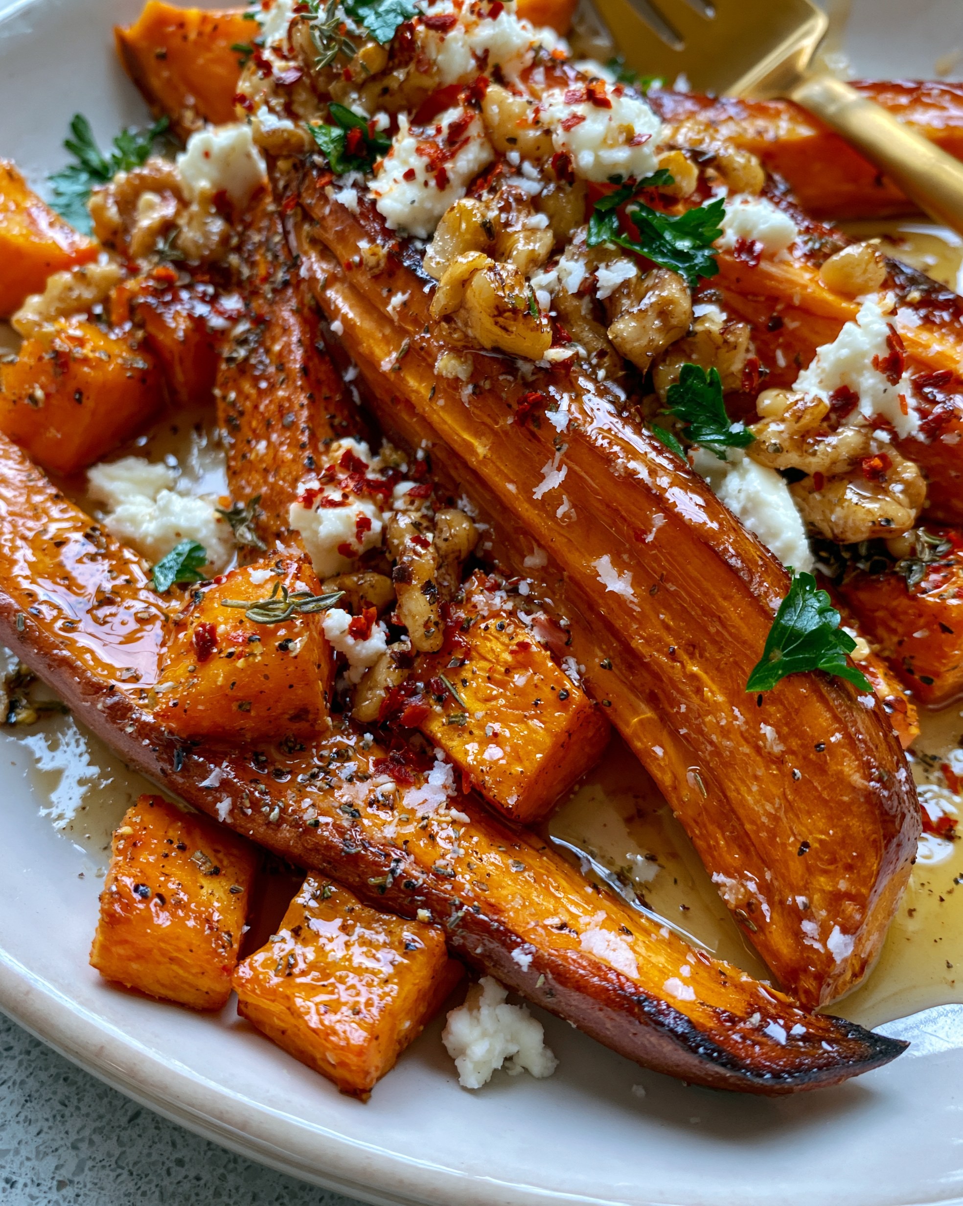 Calabaza Asada con Nueces y Feta